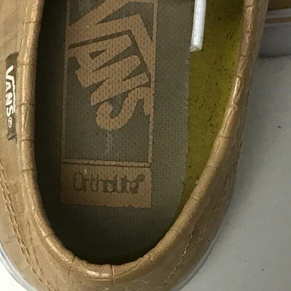 VANS Off the Wall Tan Crocodile Leather Lace Up Tennis Skate Shoe sz 8.5 8 1/2 - Picture 8 of 10